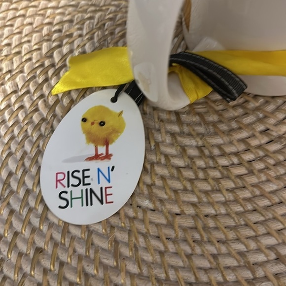 NWT Rise N Shine Ceramic 18oz Elvira C.R. Gibson Coffee Mug - Picture 6 of 8